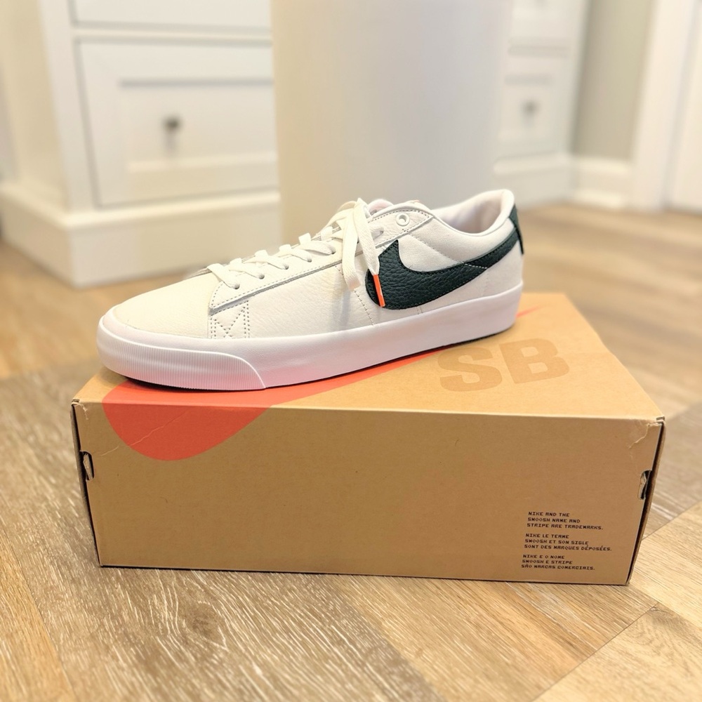 NIB Men’s Nike Zoom Blazer Low Pro GT ISO Skate Shoes